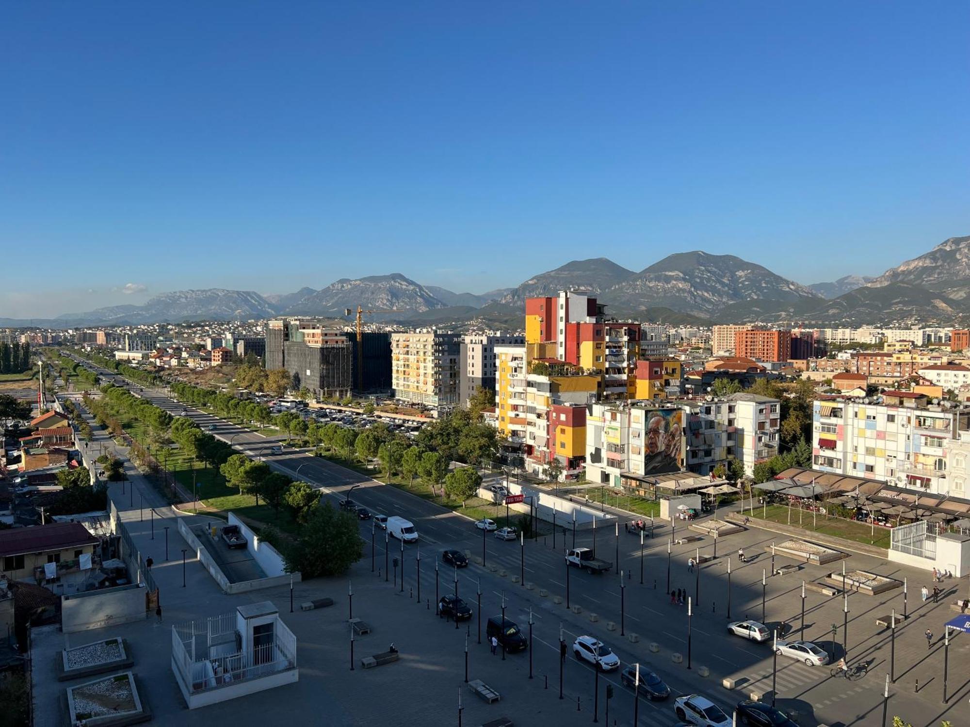 Apartament Boulevard Views - Spacious 01 *