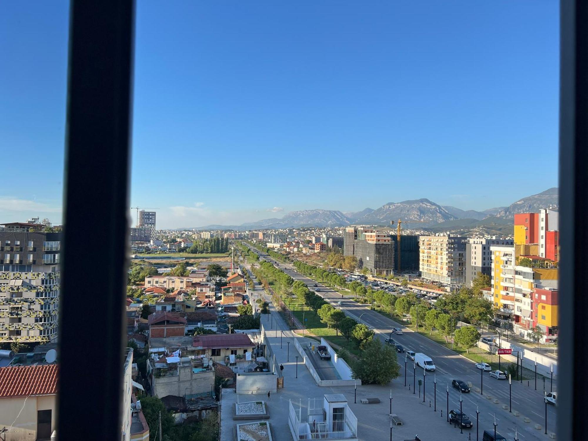 Apartament Boulevard Views - Spacious 01