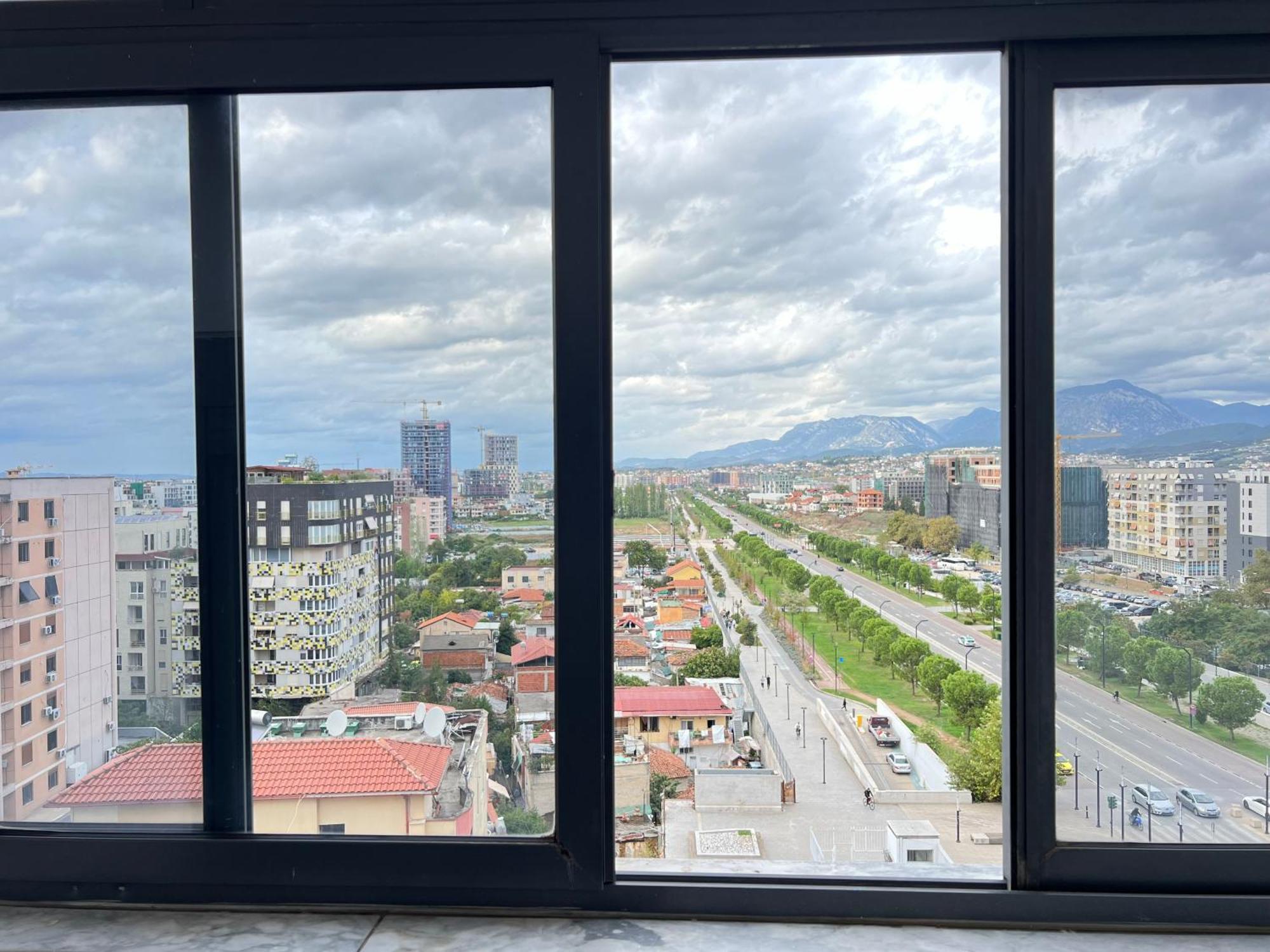 Apartament Boulevard Views - Spacious 01